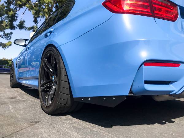 BMW Carbon Fiber Rear Bumper Splitter Extensions Matte Dry (Rivets) - iCBL