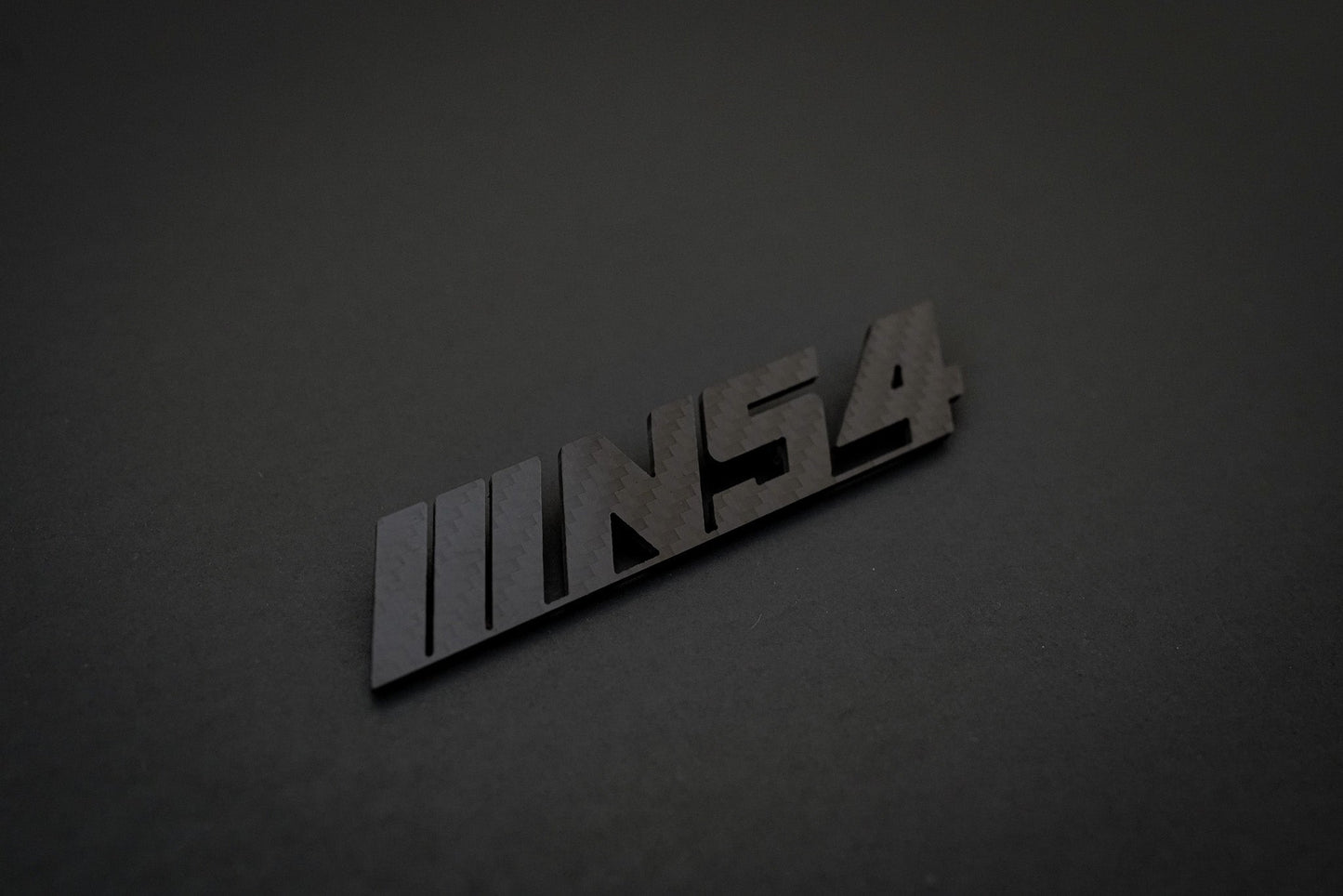 BMW Carbon Fiber E90 Emblem Gloss & Matte - iCBL