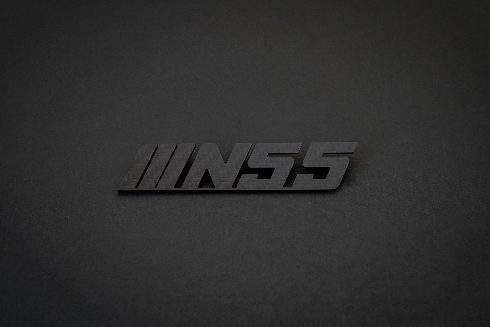 BMW Carbon Fiber E90 Emblem Gloss & Matte - iCBL